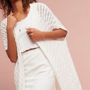 NWT Anthropologie Movint Open Sleeveless Sweater size small